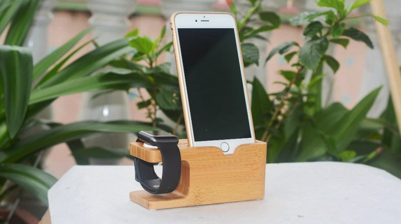 Bamboo 2-in-1 Apple Watch & iPhone Charging Stand Holder